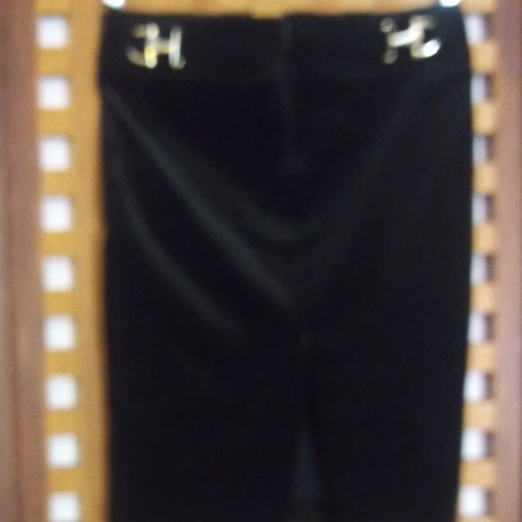 Gucci Black Velvet Skirt Size 42 Euro 4 US . - Picture 2 of 6